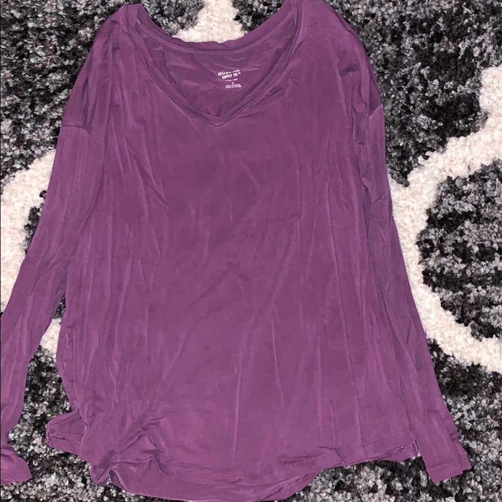 Long sleeve tee